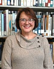 brandie robb headshot