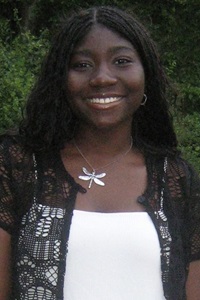 Bobbylynne Zinnah Headshot of Bobbylynne Zinnah