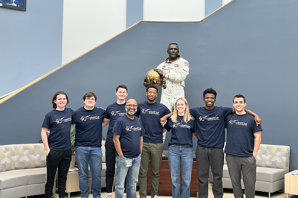 AirCRAFT Lab Students at Saint Louis University Build Emergency Response Flyer