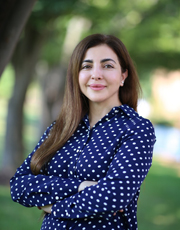 Amina Mohammadalipour headshot